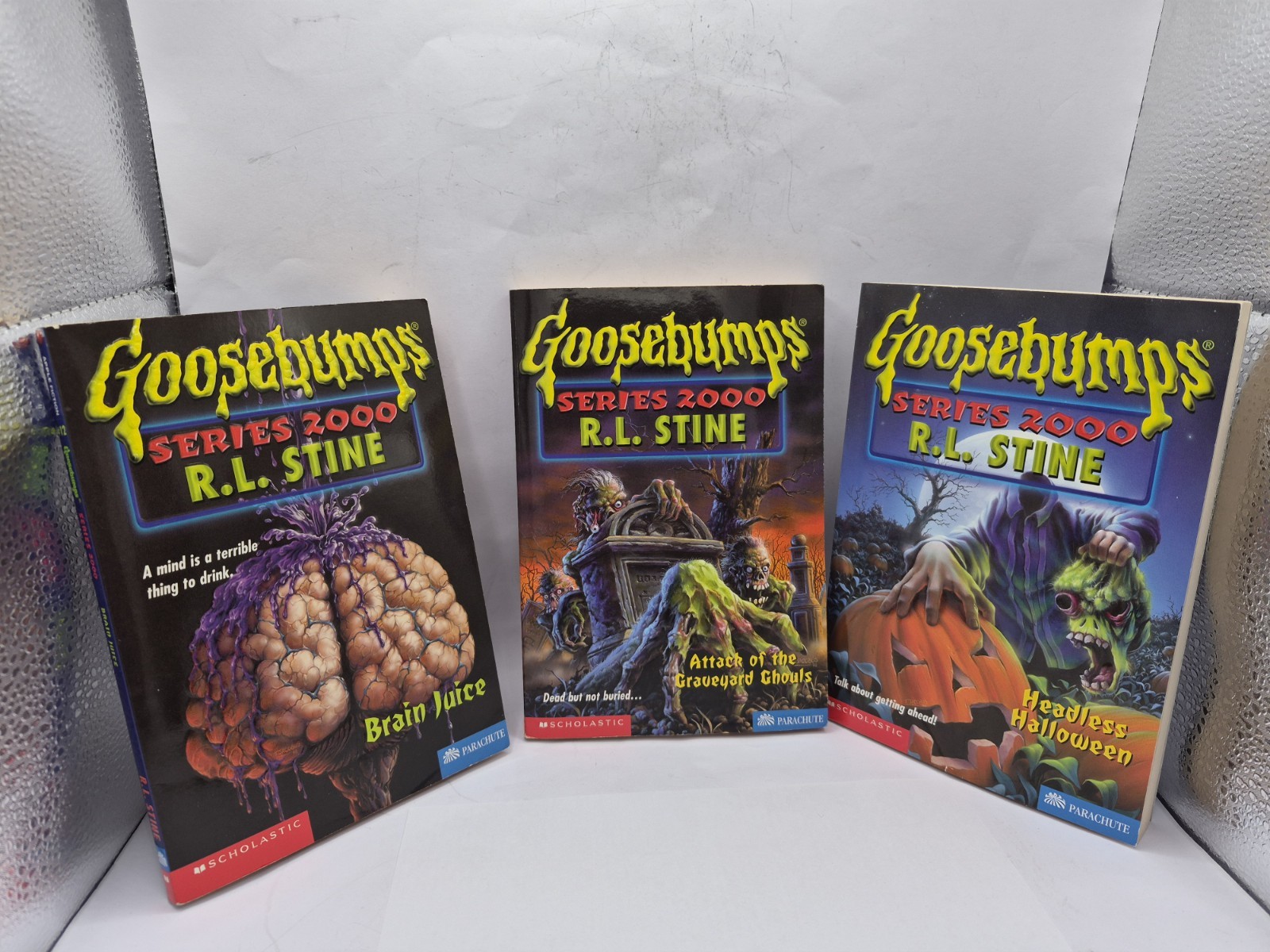 GOOSEBUMPS Series 2000 (Lot of 8) #’s 1, 2,3 4,9,10, 11,12 (Read title in photo)