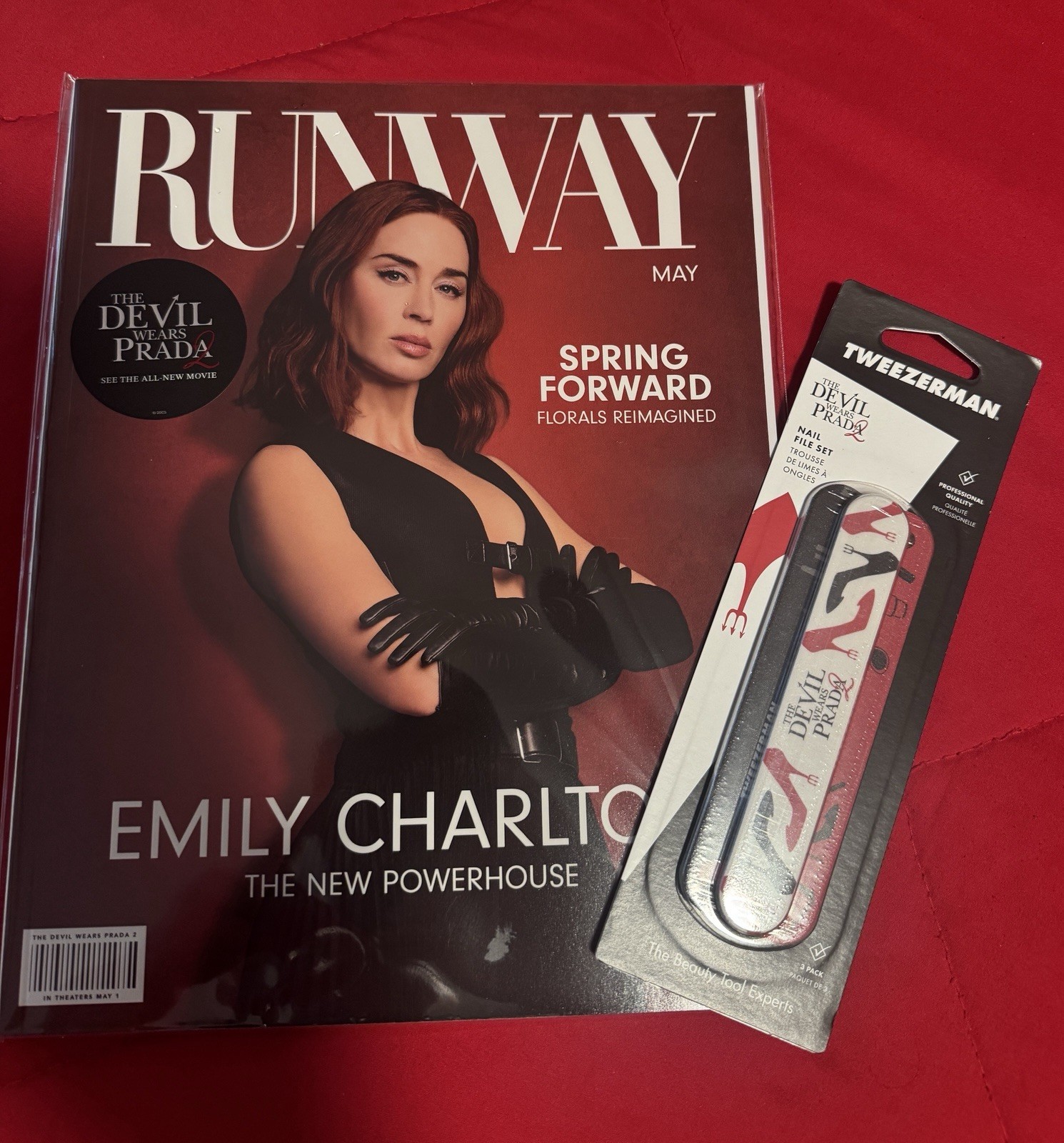 RARE The Devil Wears Prada 2 Movie Runway Magazine & Tweezerman Nail Files