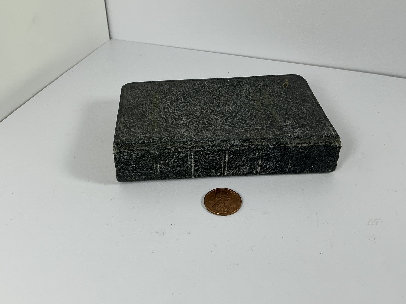 New Testament Old Testament Prophecy Edition by Million Testaments Campaign