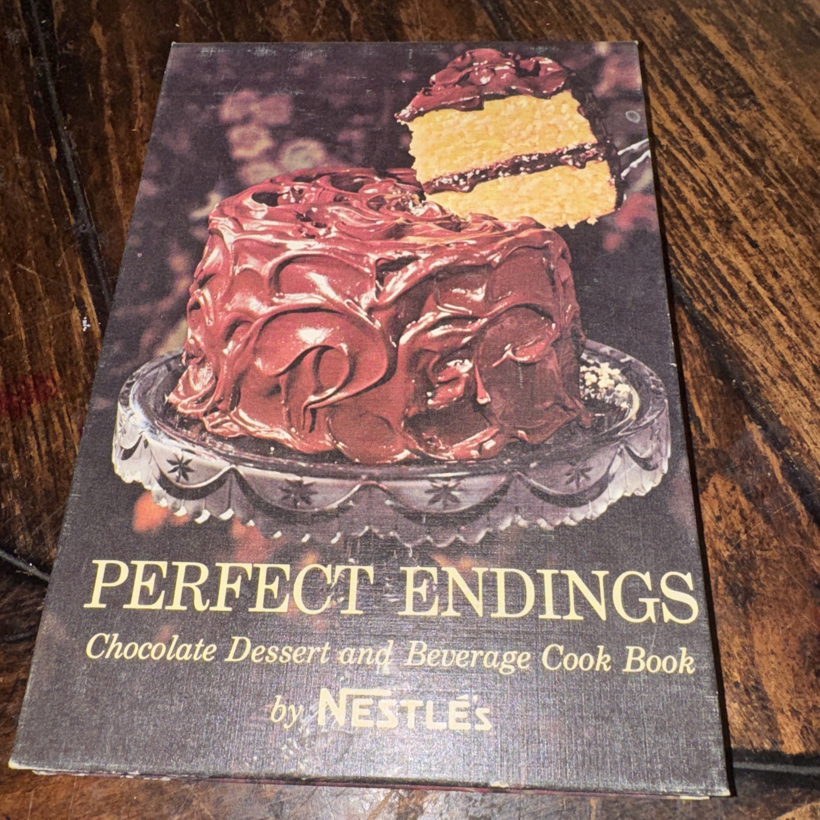 Vintage 1962 Nestle’s PERFECT ENDINGS Chocolate & Beverage Cook Book Spiral HC