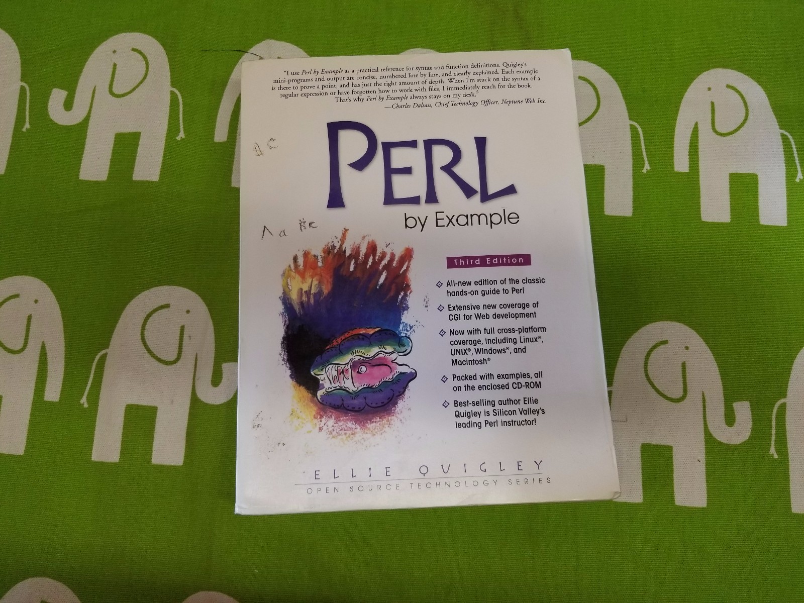PERL BY EXAMPLE by Ellie Quigley, 2001, CD-ROM / Paperback, 3rd Edition