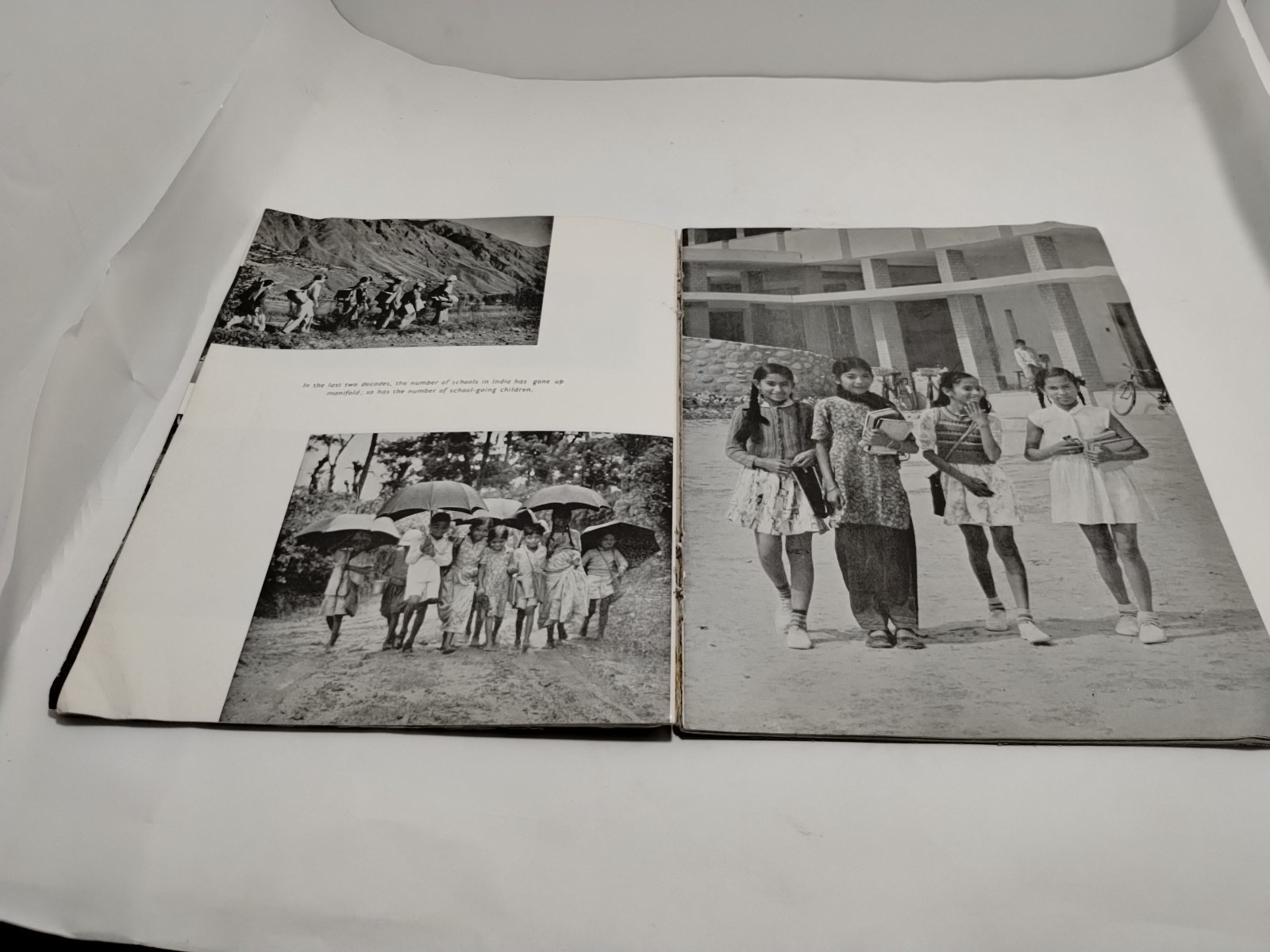 Children of India Pictorial Presentation by the Government of India Vintage PB