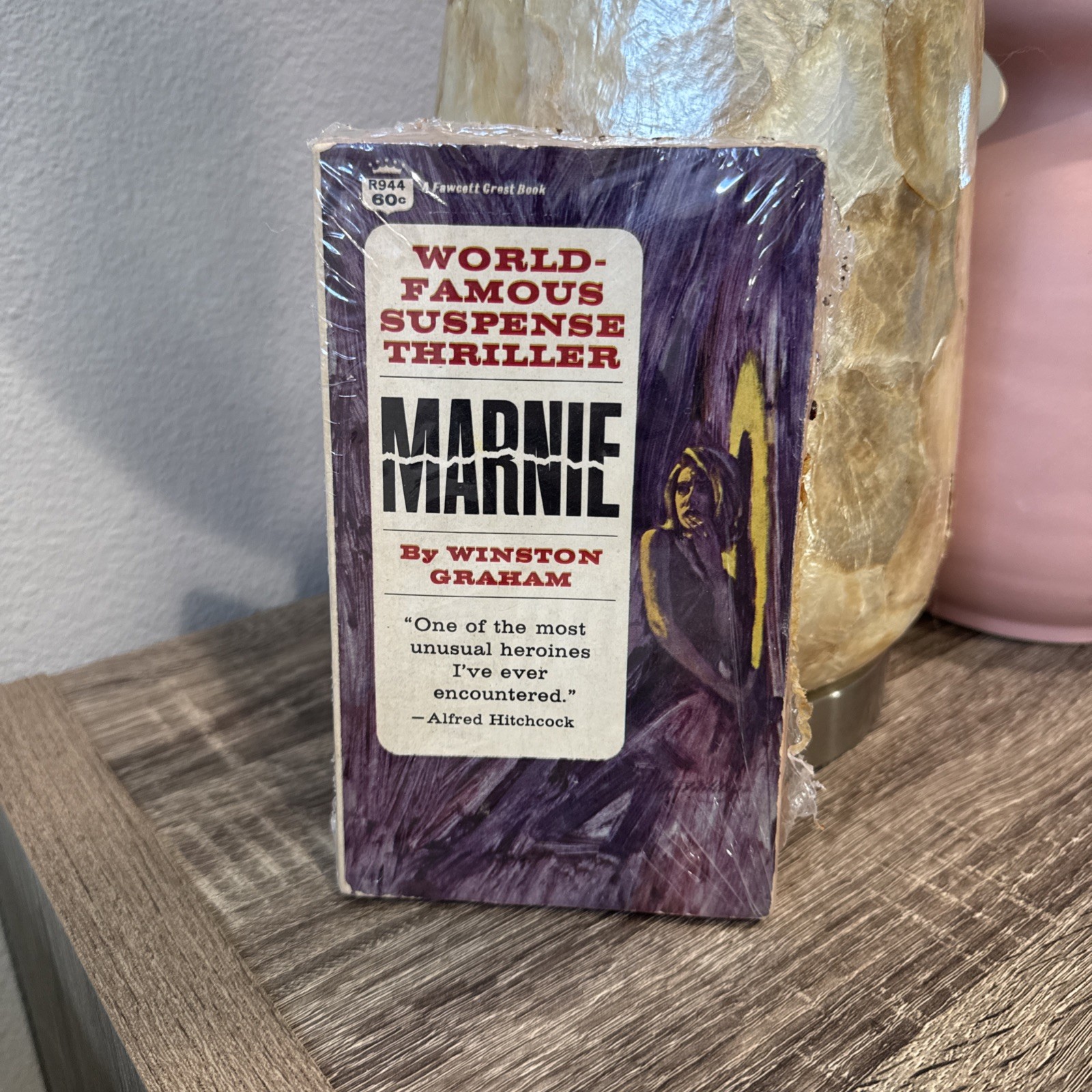 Marnie Winston Graham 1961 Vintage Suspense Thriller Ed Hitchcock EUC