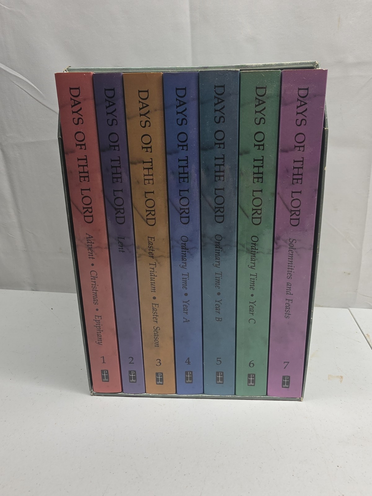 Complete Set DAYS OF THE LORD The Liturgical Year Christian Books Series vol.1-7