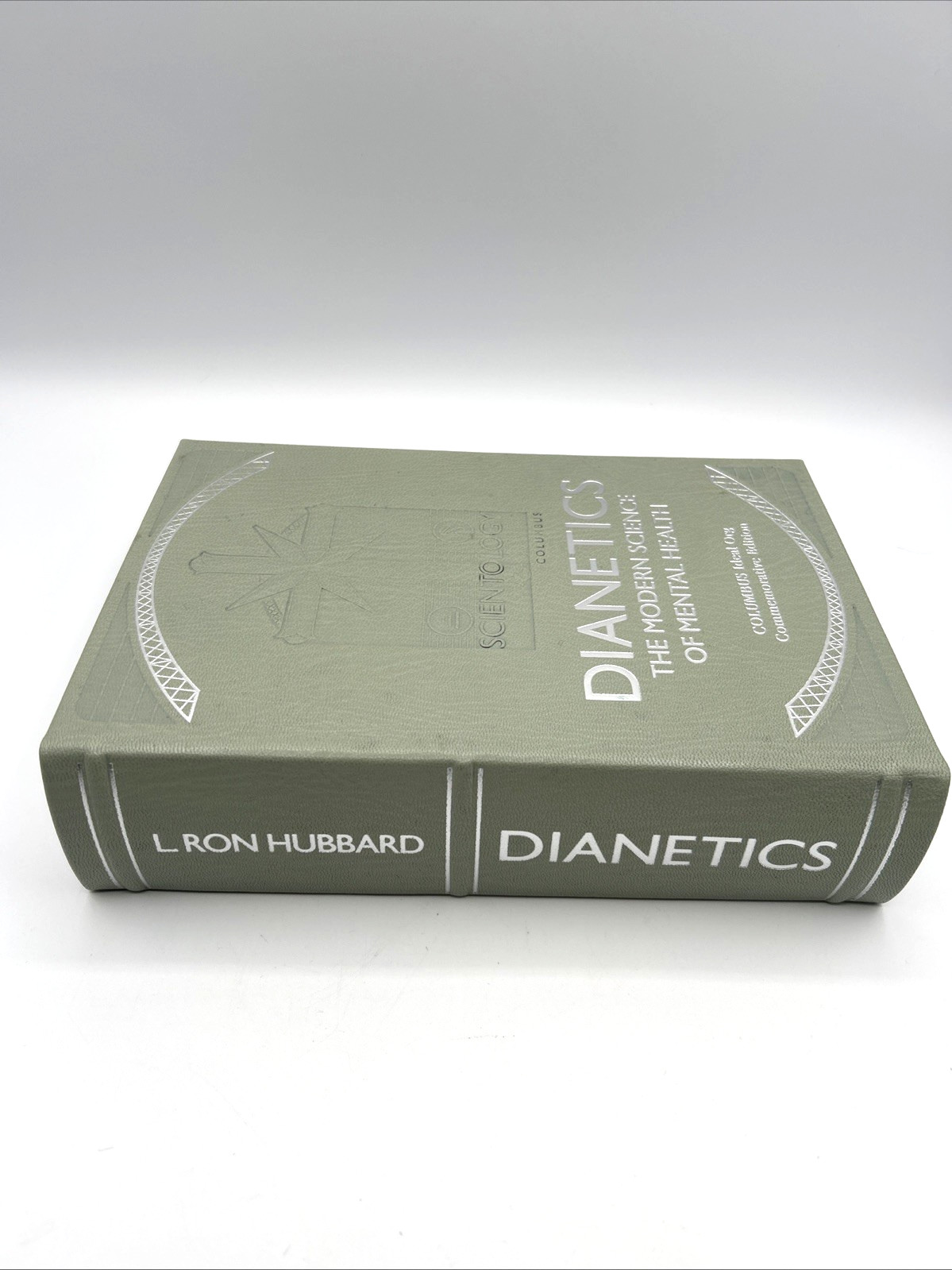 L. Ron Hubbard Dianetics Columbus Ideal Org Commemorative Edition 328/500 READ