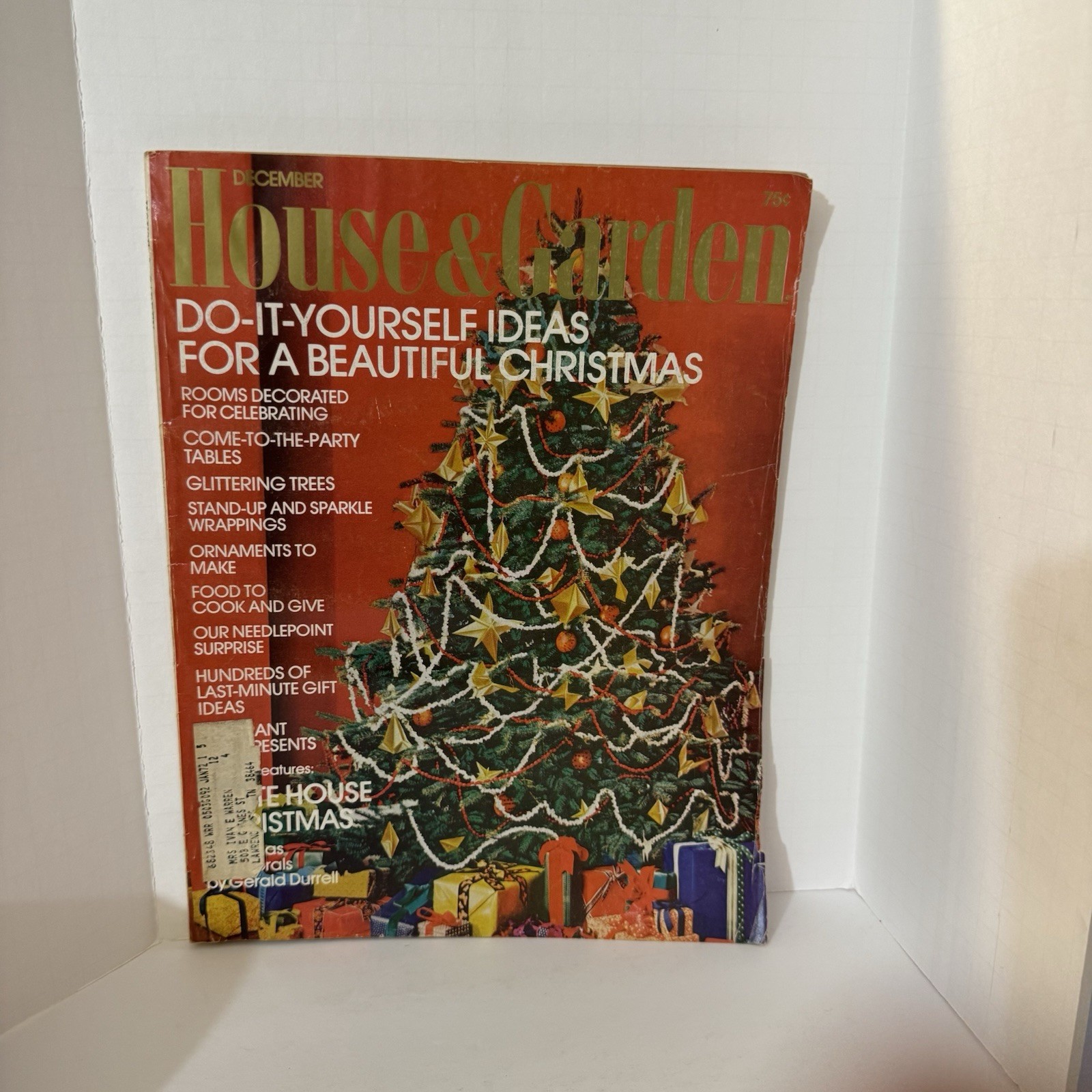HOUSE and GARDEN magazine DEC 1971- MCM Mid Century Modern – Nice ads
