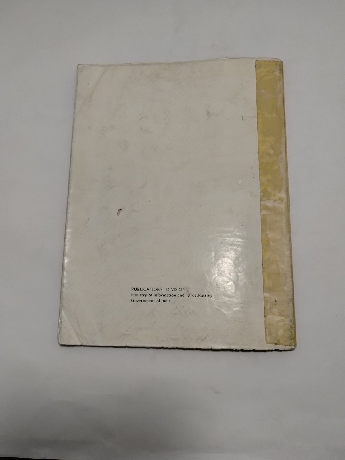 Children of India Pictorial Presentation by the Government of India Vintage PB
