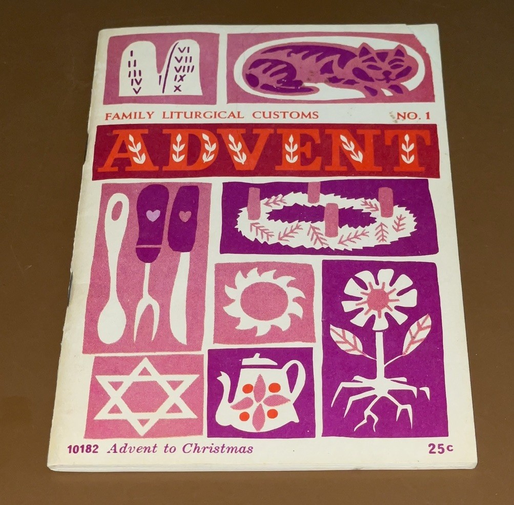 Family Liturgical Customs Booklet 1964 Advent to Christmas Abbey Press 40 pages