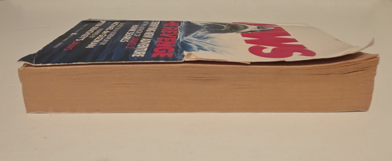 Jaws: The Revenge by Hank Searls Paperback 1987 1st Printing – Acceptable