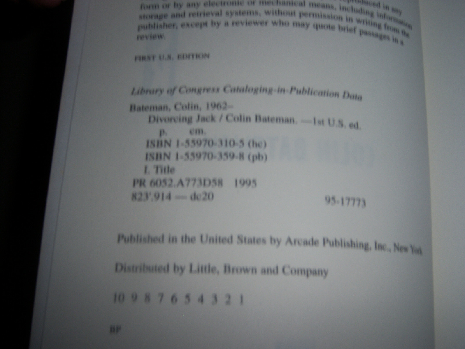 Colin Bateman Divorcing Jack 1995 Arcade Publishing First US Edition 8vo SC VG+