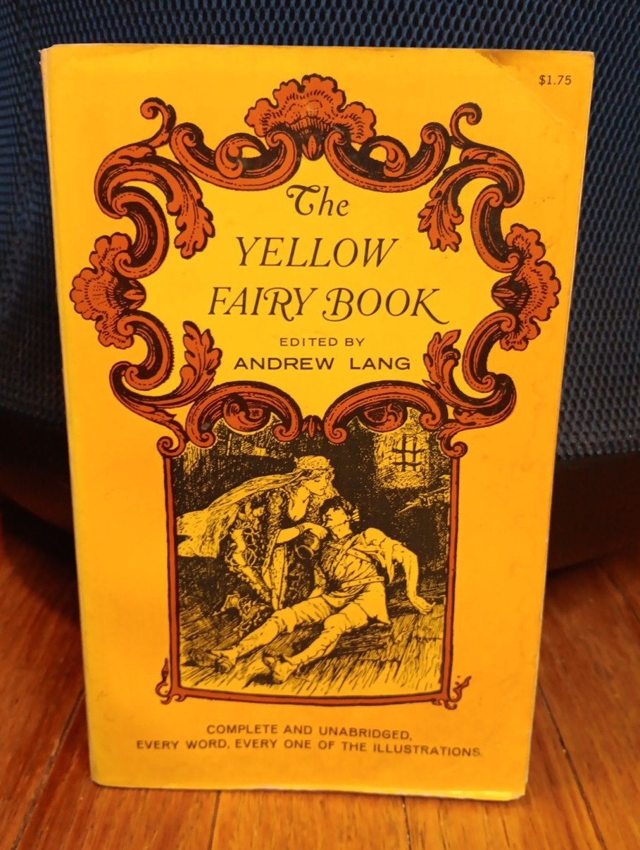 Vintage Fairy Book: The Yellow Fairy Book edited by Andrew Lang (DAMAGED) Vtg 66