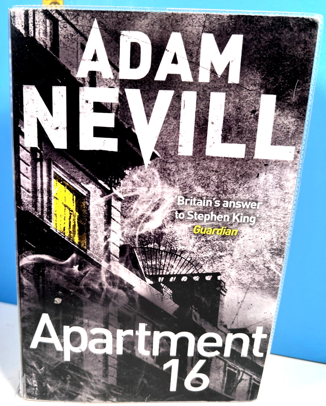 🔥APARTMENT 16 by Adam Nevill British Library Copy Nice PBDJ 2010 🔥