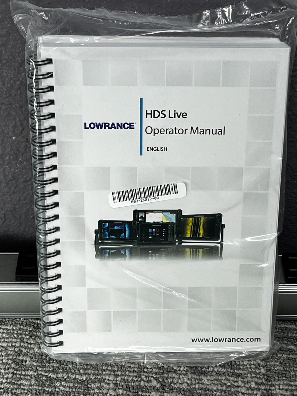 Lowrance HDS Live Instruction Manual Full Color 198 Pages Protective Cover 37114