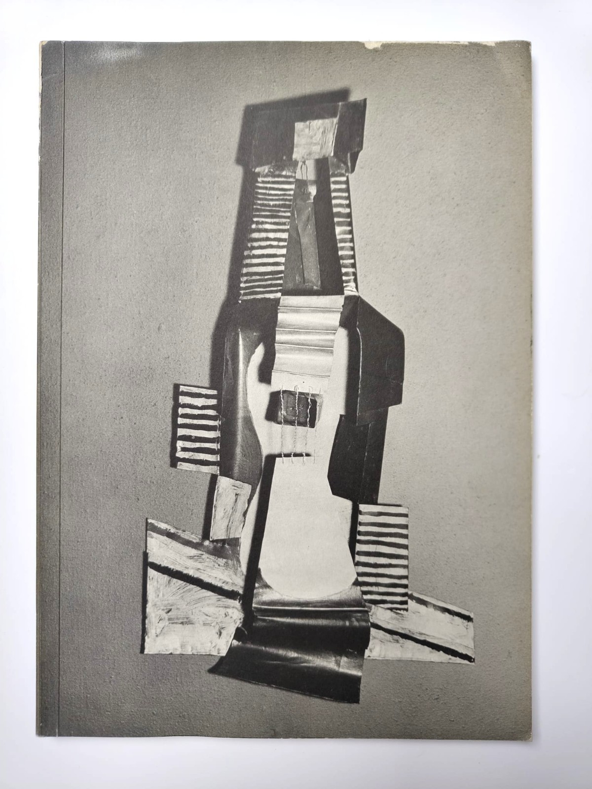 Original Picasso 1967 First Print Tate Gallery Sculpture Ceramics & Graphic Work