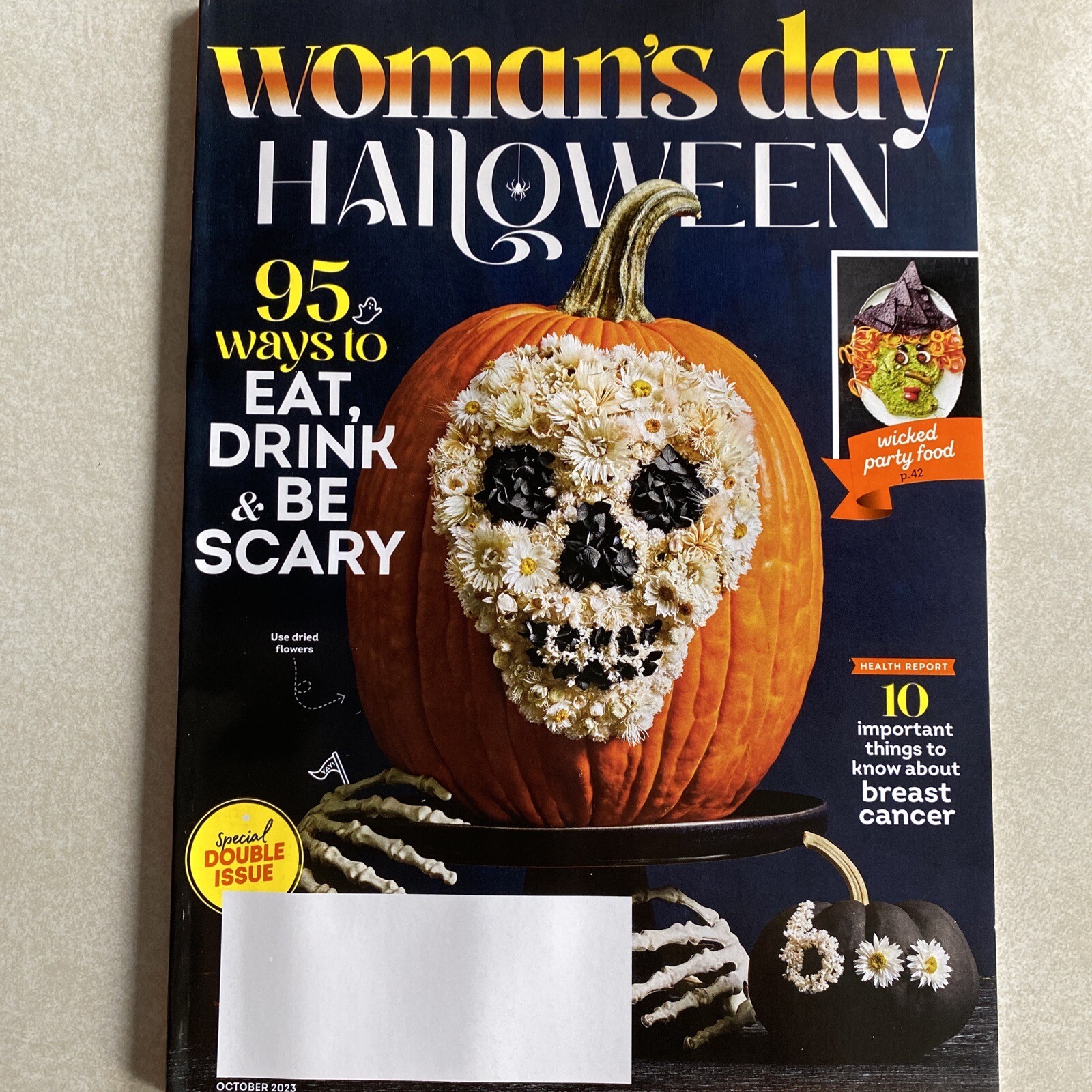 Woman’s Day Magazine October 2023 Halloween Special Issue Eat Drink & Be Scary